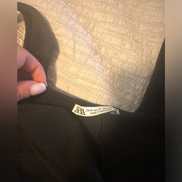 Black Zara tank - Picture 2 of 5